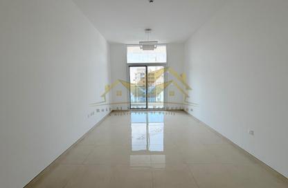 Apartment - 2 Bedrooms - 3 Bathrooms for rent in Jumeirah Garden City - Al Satwa - Dubai