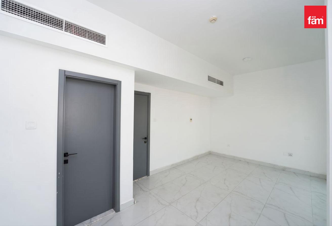 Unfurnished 4br Villa | Spacious Layout | Abu Hail photo 9