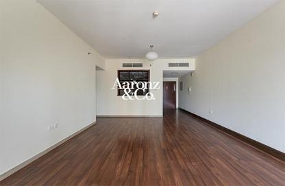 Apartment - 2 Bedrooms - 4 Bathrooms for rent in Icon Tower 2 - JLT Cluster L - Jumeirah Lake Towers - Dubai