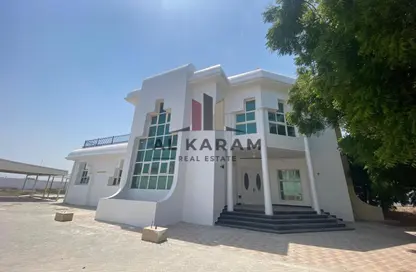 فيلا - 7 حمامات للايجار في الرفاع - رأس الخيمة