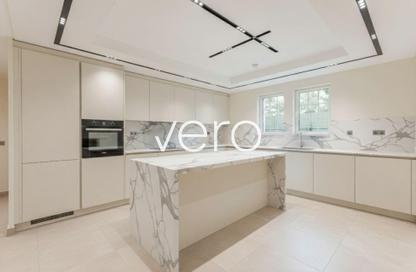 Villa - 4 Bedrooms - 5 Bathrooms for rent in District 7 - Jumeirah Park - Dubai Villa - 4 Bedrooms - 5 Bathrooms for rent in District 7 - Jumeirah Park - Dubai