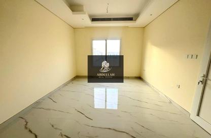 Apartment - 3 Bedrooms - 5 Bathrooms for rent in Al Hooshi Villas - Hoshi - Al Badie - Sharjah