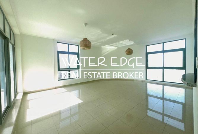 53578201 - Property Image 3