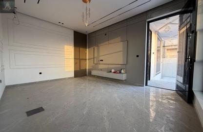 Villa - 5 Bedrooms - 7 Bathrooms for sale in Al Helio 1 - Al Helio - Ajman