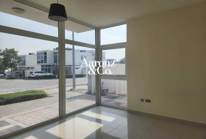 135602755 - Property Image 2