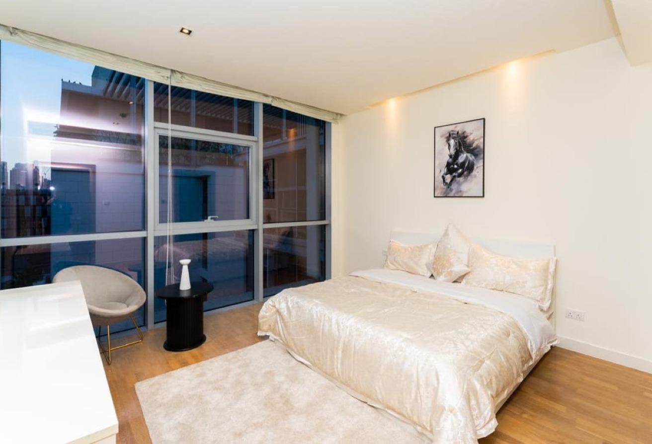 PREMIUM 3BR | CITY WALK | BURJ KHALIFA & ARENA photo 4