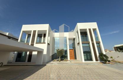 Villa - 5 Bedrooms - 7 Bathrooms for sale in Nad Al Dhabi - Al Jubail Island - Abu Dhabi