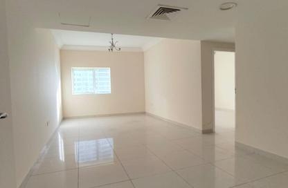 Apartment - 2 Bedrooms - 2 Bathrooms for rent in Al Khan Corniche - Al Khan - Sharjah