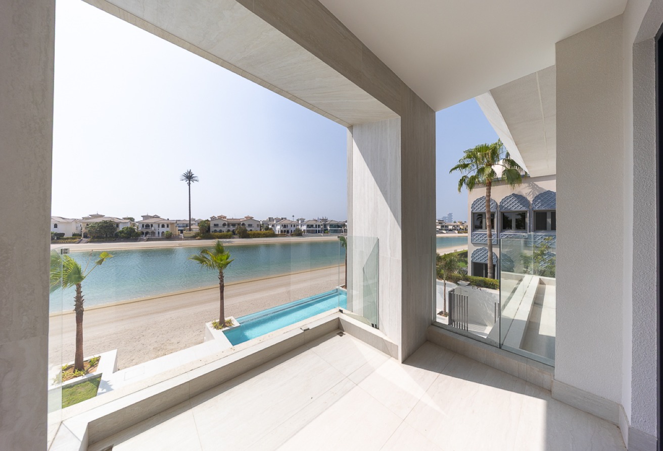 5 bedroom villa in Signature Villas Frond P, Palm Jumeirah: 13