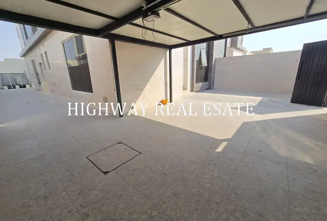 132001139 - Property Image 3