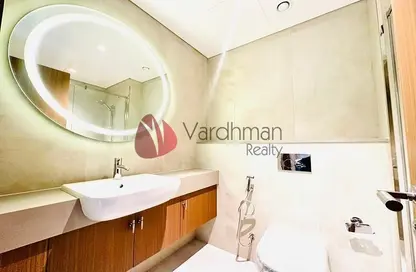 Apartment - Studio - 1 Bathroom for rent in Dubai Studio City - Dubai
