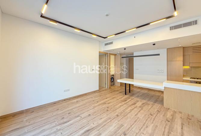 2 Bed Plus Huge Study | 12 cheques | Dishwasher photo 2