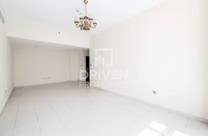 Apartment - 2 Bedrooms - 2 Bathrooms for sale in Glitz 3A - Glitz 3 - Glitz - Dubai Studio City - Dubai