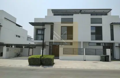 فيلا - 5 غرف نوم - 6 حمامات للبيع في جزيرة الشمس - مدينة أجمل مكان - مدينة الواجهة المائية لإمارة الشارقة - الشارقة فيلا - 5 غرف نوم - 6 حمامات للبيع في جزيرة الشمس - مدينة أجمل مكان - مدينة الواجهة المائية لإمارة الشارقة - الشارقة