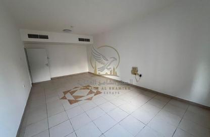 Apartment - 1 - 1 for rent in Al Mahatta - Al Qasimia - Sharjah