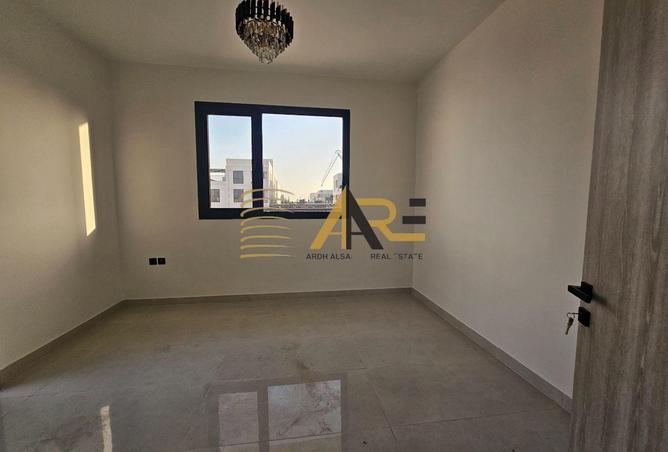 137015474 - Property Image 2