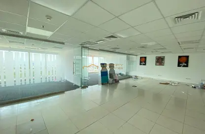 Office Space - Studio for rent in Le Solarium - Dubai Silicon Oasis - Dubai