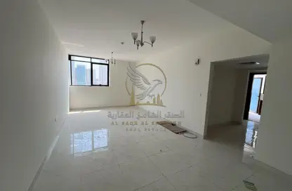 Apartment - 2 Bedrooms - 3 Bathrooms for rent in New Al Taawun Road - Al Taawun - Sharjah