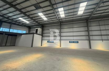 Warehouse - Studio for rent in Dubai Investment Park 2 (DIP 2) - Dubai Investment Park (DIP) - Dubai