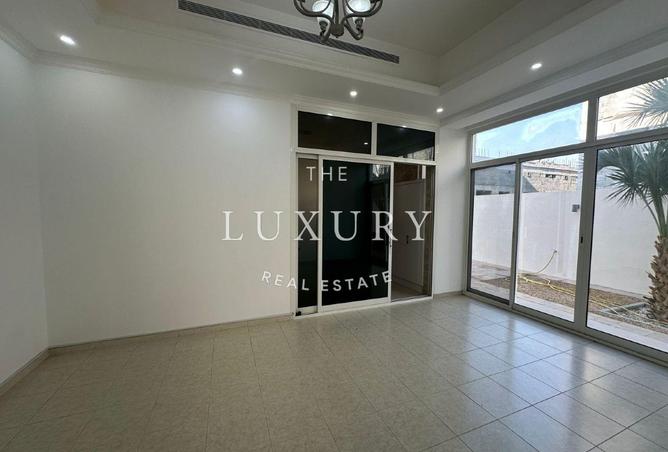 85323587 - Property Image 3