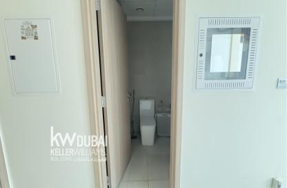 Apartment - Studio - 1 Bathroom for rent in Farhad Azizi Residence - Dubai Healthcare City 2 - Al Jaddaf - Dubai