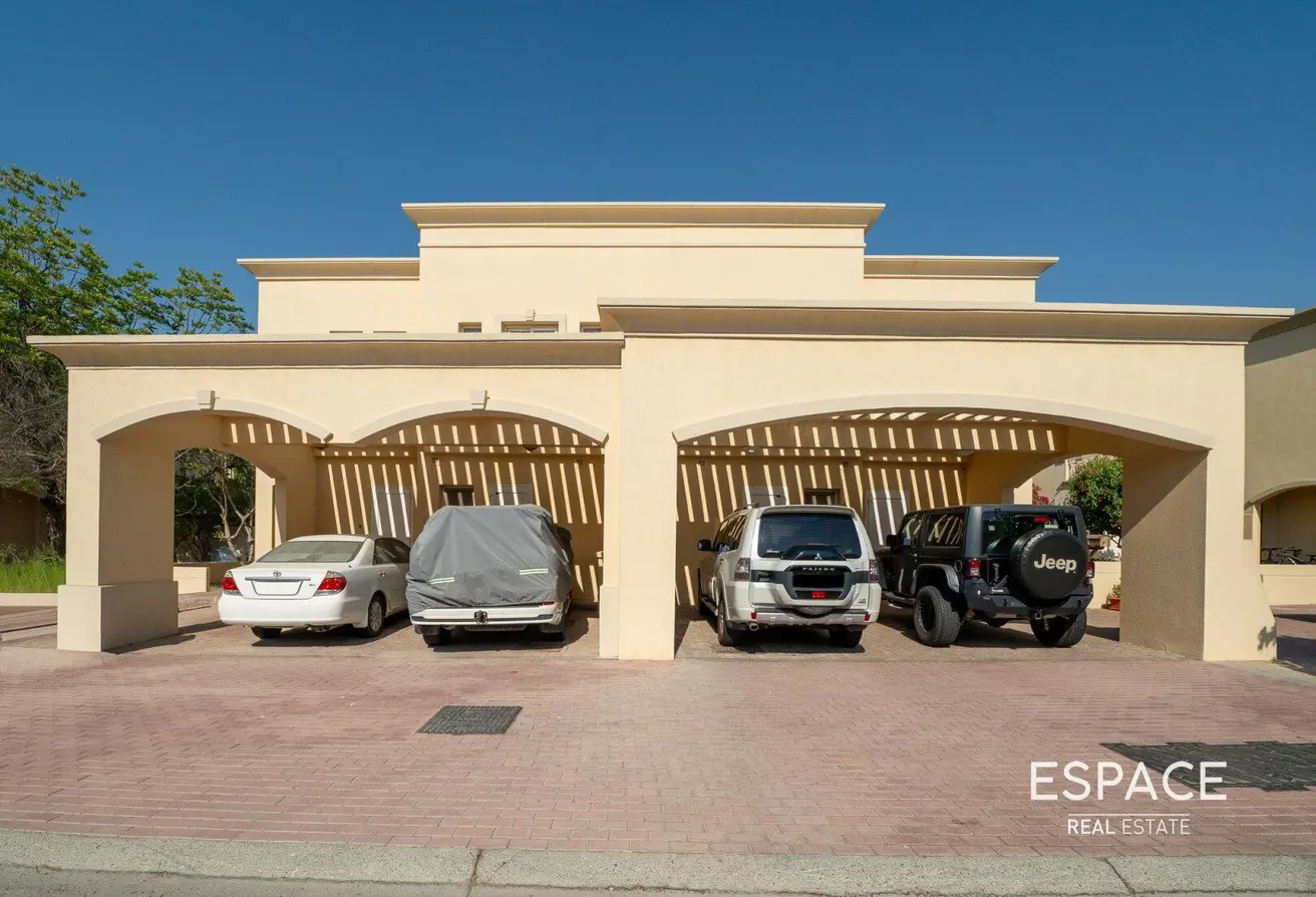 89177153 - Property Main Image