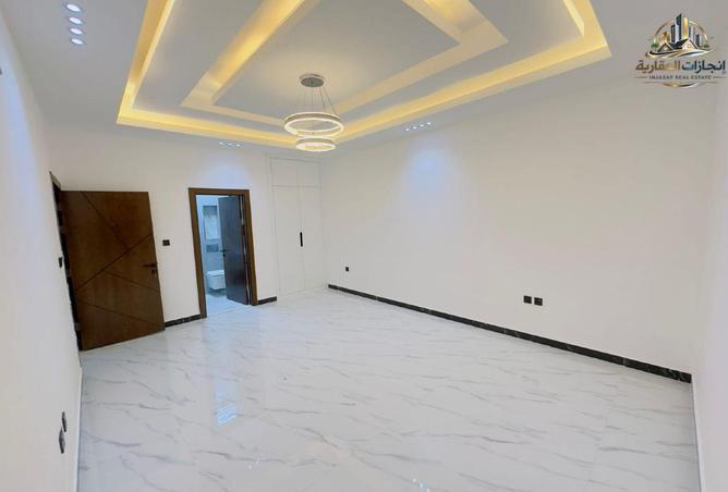 73847192 - Property Image 3