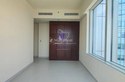 Apartment - 2 Bedrooms - 3 Bathrooms for rent in Khalifa Street - Abu Dhabi