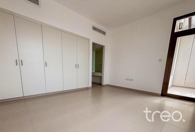 75023381 - Property Image 2