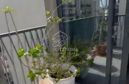 Apartment - 3 Bedrooms - 4 Bathrooms for sale in Azure Beach Residence - Maryam Island - Al Khan - Sharjah