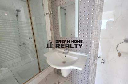Apartment - 2 Bedrooms - 2 Bathrooms for rent in Al Majaz 3 - Al Majaz - Sharjah Apartment - 2 Bedrooms - 2 Bathrooms for rent in Al Majaz 3 - Al Majaz - Sharjah