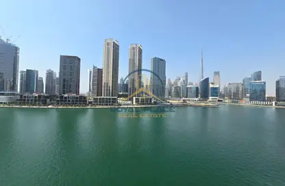 Apartment - 1 Bathroom for rent in Millennium Binghatti Residences - Business Bay - Dubai