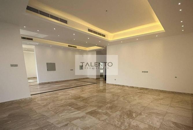 133874016 - Property Image 2