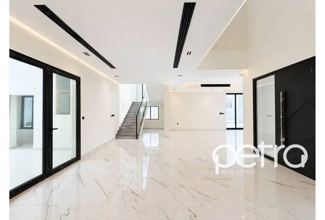 150033471 - Property Image 2