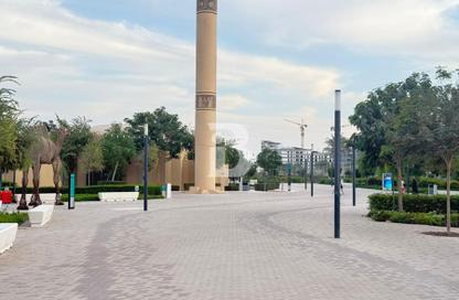 Apartment - 1 - 1 for rent in The Gate - Masdar City - Abu Dhabi