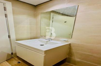 Apartment - 1 - 1 for rent in The Gate - Masdar City - Abu Dhabi