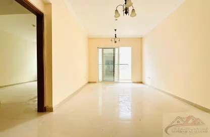 Apartment - 1 Bedroom - 2 Bathrooms for rent in SG Muwaileh Building - Muwaileh - Sharjah