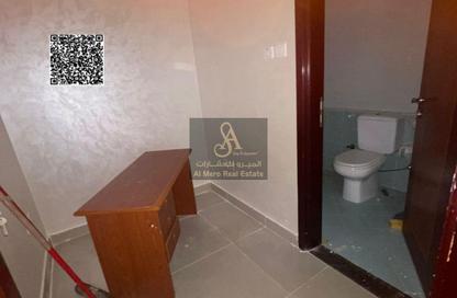 Apartment - 2 Bedrooms - 4 Bathrooms for sale in Corniche Tower - Ajman Corniche Road - Ajman