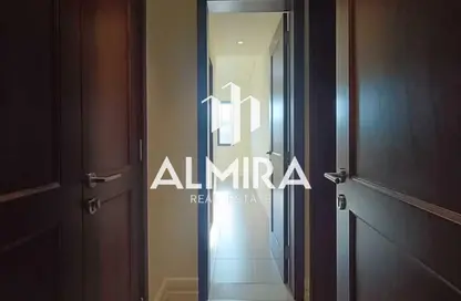 Apartment - 3 Bedrooms - 4 Bathrooms for rent in Saadiyat Beach Residences - Saadiyat Beach - Saadiyat Island - Abu Dhabi