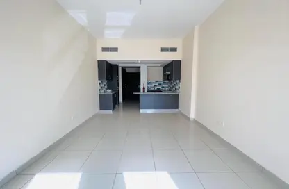 شقة - 1 حمام للايجار في شقق حديقة الزاهية - الزاهية - تجارية مويلح - الشارقة