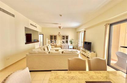Apartment - 1 Bedroom - 2 Bathrooms for sale in Rimal 2 - Rimal - Jumeirah Beach Residence - Dubai