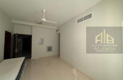Apartment - 1 - 2 for rent in Al Jurf Industrial 3 - Al Jurf Industrial - Ajman