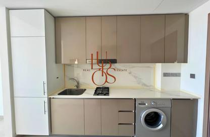 Apartment - Studio - 1 Bathroom for rent in Farhad Azizi Residence - Dubai Healthcare City 2 - Al Jaddaf - Dubai