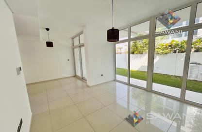 Townhouse - 3 - 3 for rent in Vardon - Damac Hills 2 - Dubai
