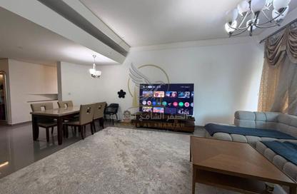 Apartment - 2 - 3 for rent in Blue Tower - Al Majaz 3 - Al Majaz - Sharjah Apartment - 2 - 3 for rent in Blue Tower - Al Majaz 3 - Al Majaz - Sharjah