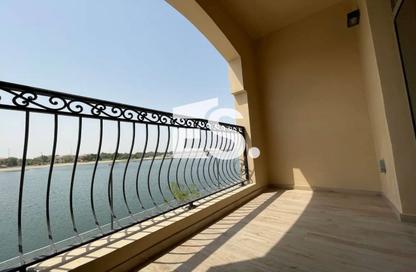 Villa - 4 - 5 for rent in Luluat Al Raha - Al Raha Beach - Abu Dhabi
