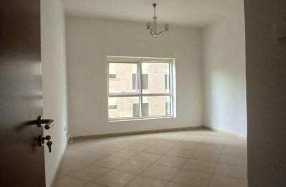 Apartment - 3 Bedrooms - 4 Bathrooms for rent in Al Khan Corniche - Al Khan - Sharjah