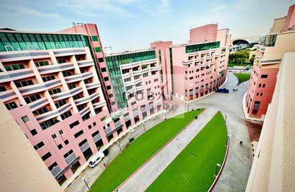 Apartment - 1 Bedroom - 2 Bathrooms for rent in The Gardens Apartments 1 - The Gardens Buildings - The Gardens - Dubai