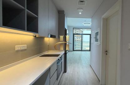 Apartment - Studio - 1 Bathroom for rent in Century Tower - Business Bay - Dubai