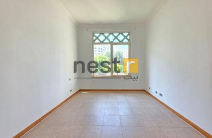 Apartment - 1 Bedroom - 2 Bathrooms for rent in Al Hallawi - Shoreline Apartments - Palm Jumeirah - Dubai